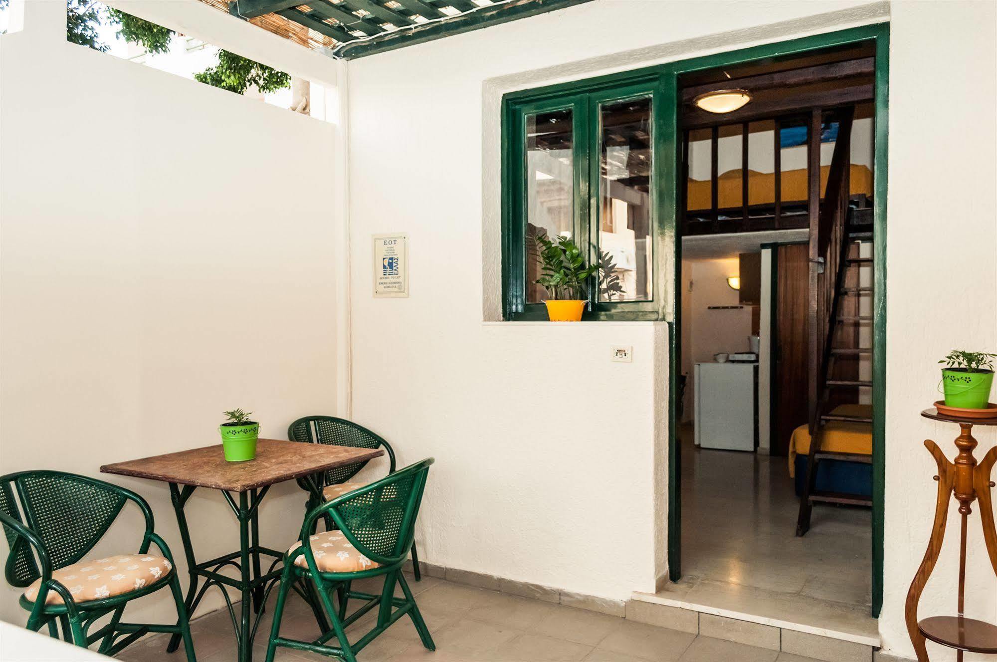 Elounda Olive Garden Apts & Studios Bagian luar foto