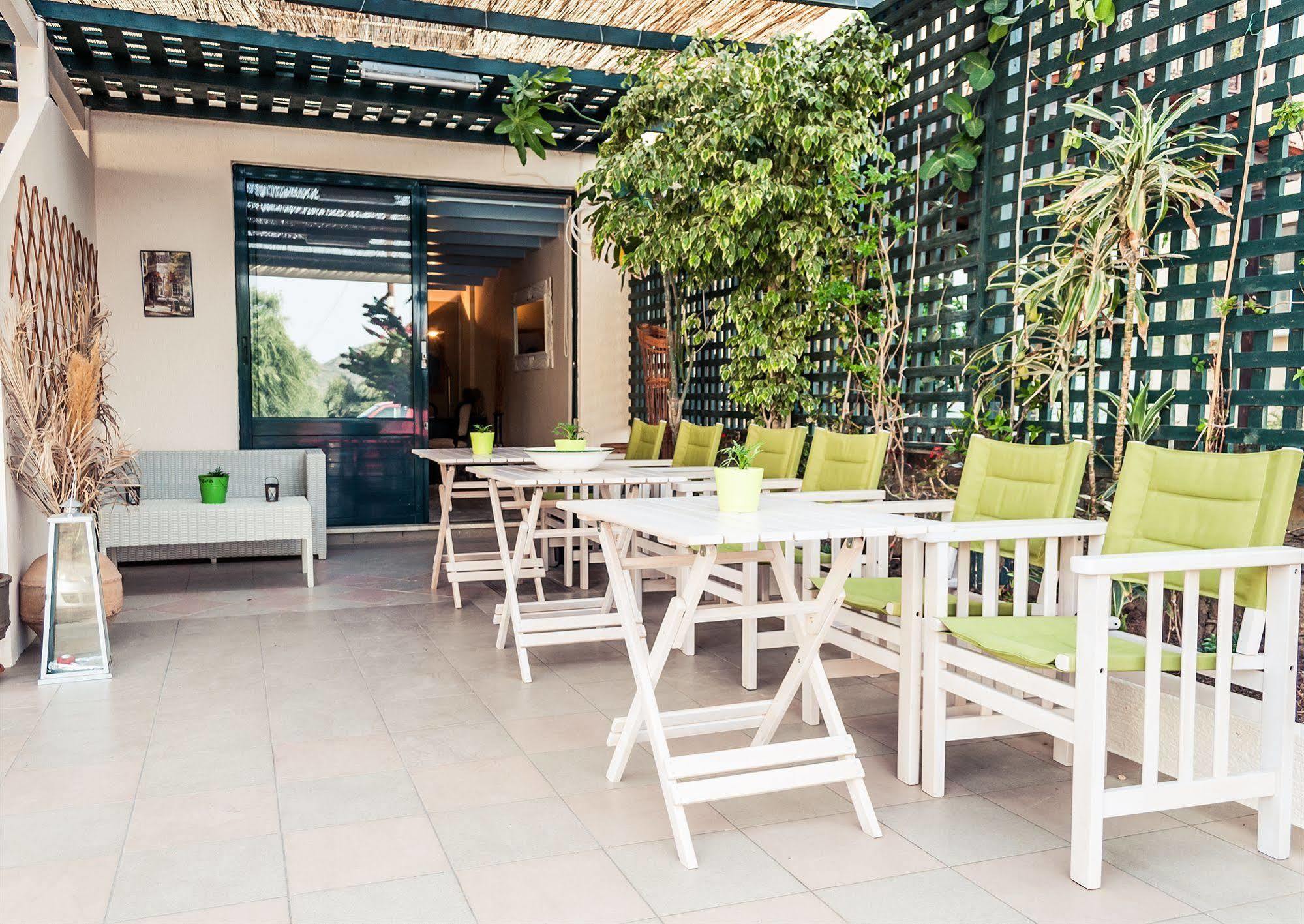 Elounda Olive Garden Apts & Studios Bagian luar foto