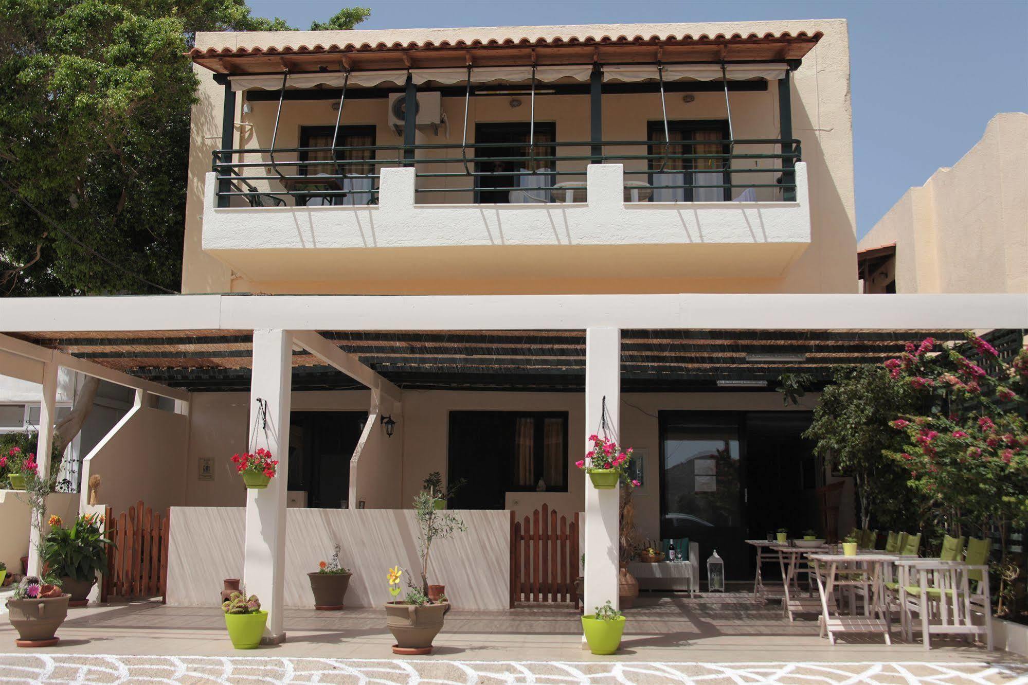 Elounda Olive Garden Apts & Studios Bagian luar foto