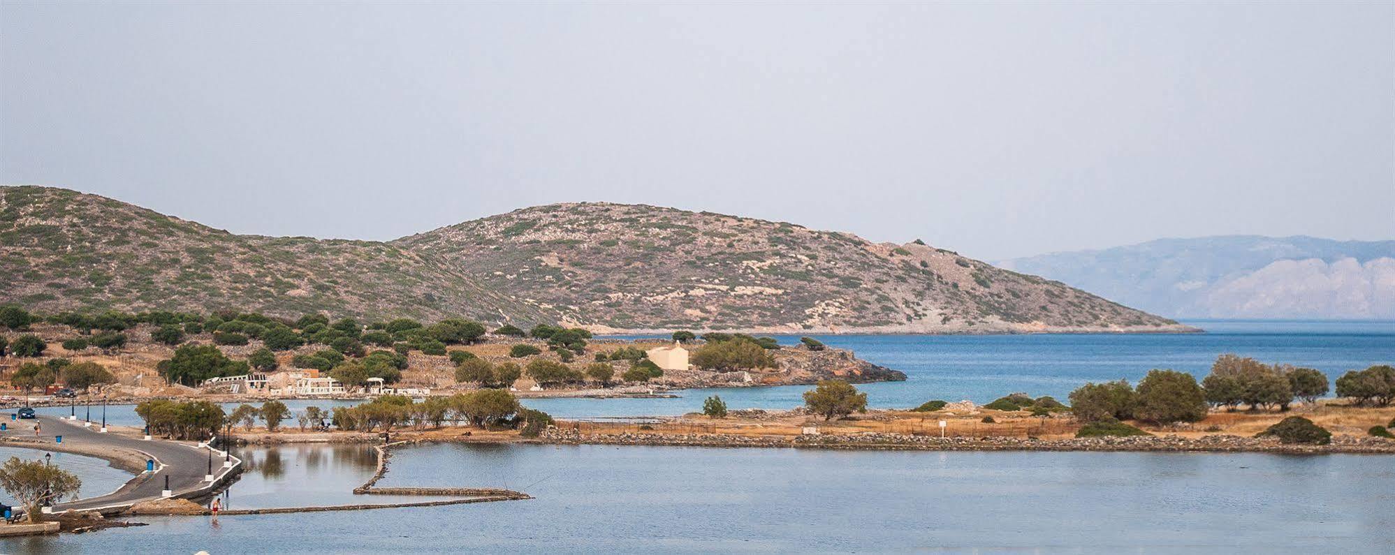 Elounda Olive Garden Apts & Studios Bagian luar foto